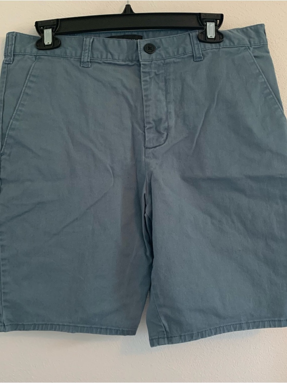 Men’s size 32 PacSun blue casual chino shorts